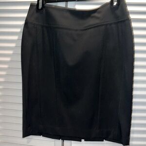 Express women’s black skirt size 0‎ never worn